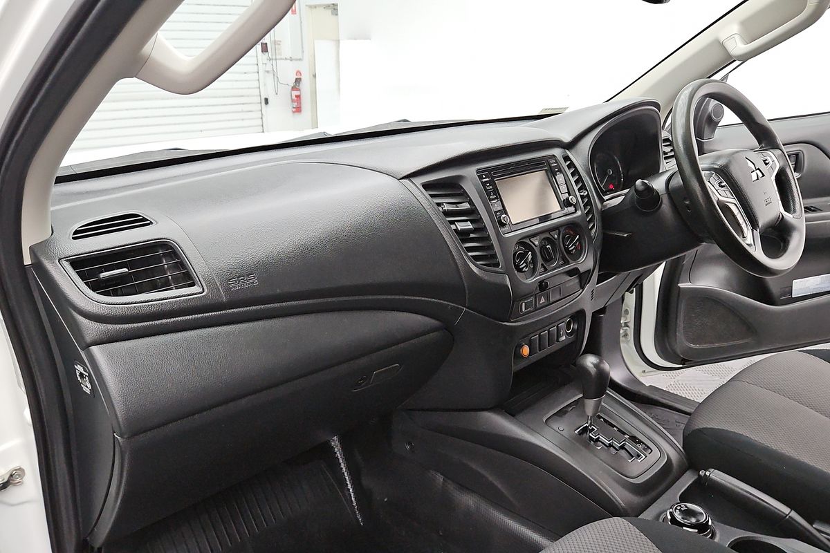 2021 Mitsubishi Triton GLX MR 4X4