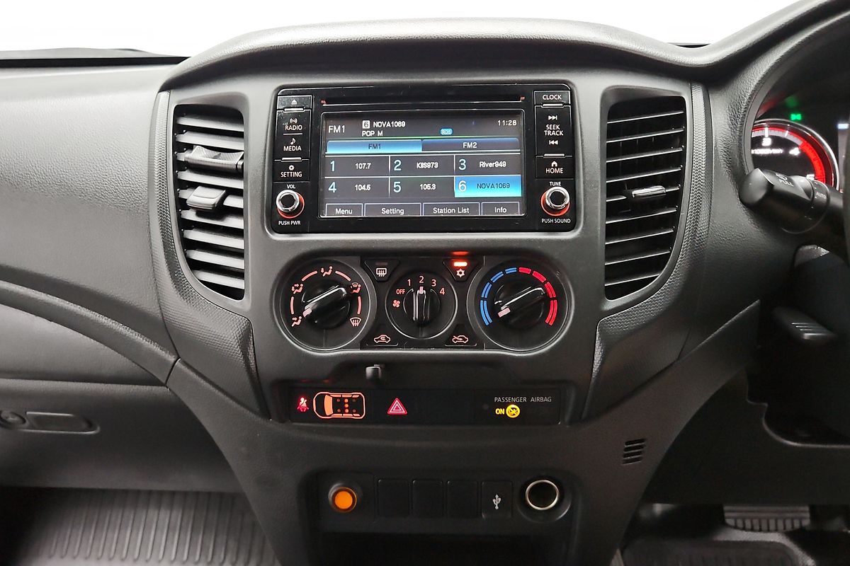 2021 Mitsubishi Triton GLX MR 4X4