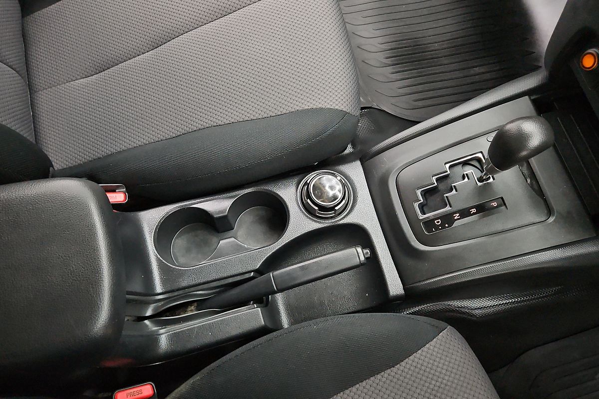 2021 Mitsubishi Triton GLX MR 4X4