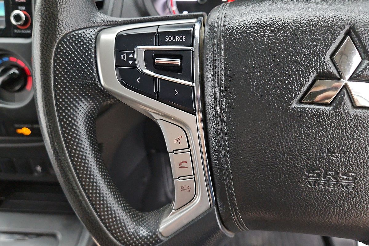 2021 Mitsubishi Triton GLX MR 4X4