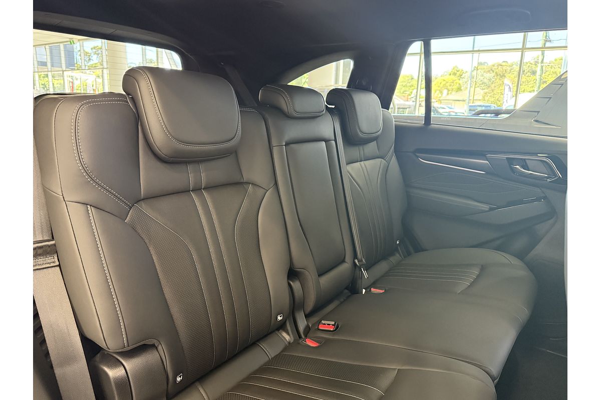 2025 Isuzu MU-X LS-T