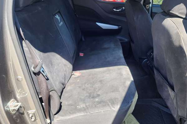 2021 Nissan Navara ST D23 4X4