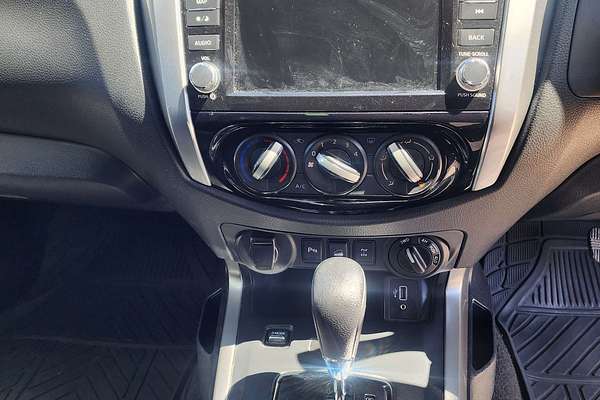2021 Nissan Navara ST D23 4X4