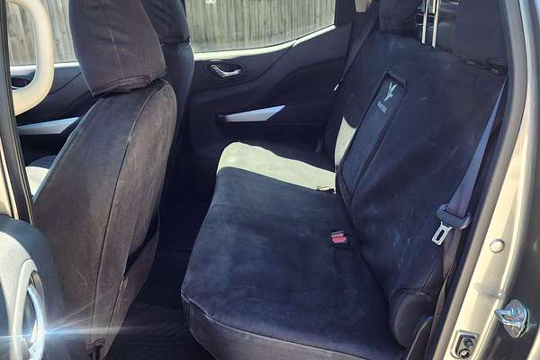 2021 Nissan Navara ST D23 4X4