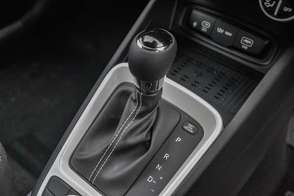 2023 Hyundai Venue Elite QX.V5