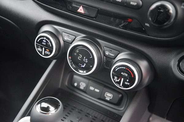 2023 Hyundai Venue Elite QX.V5