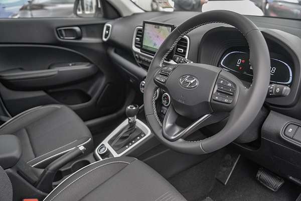 2023 Hyundai Venue Elite QX.V5