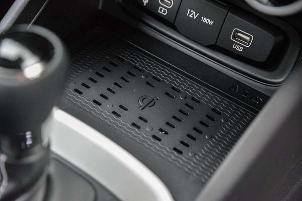 2023 Hyundai Venue Elite QX.V5