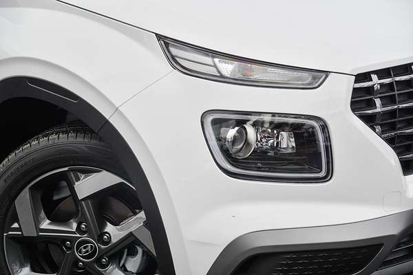 2023 Hyundai Venue Elite QX.V5