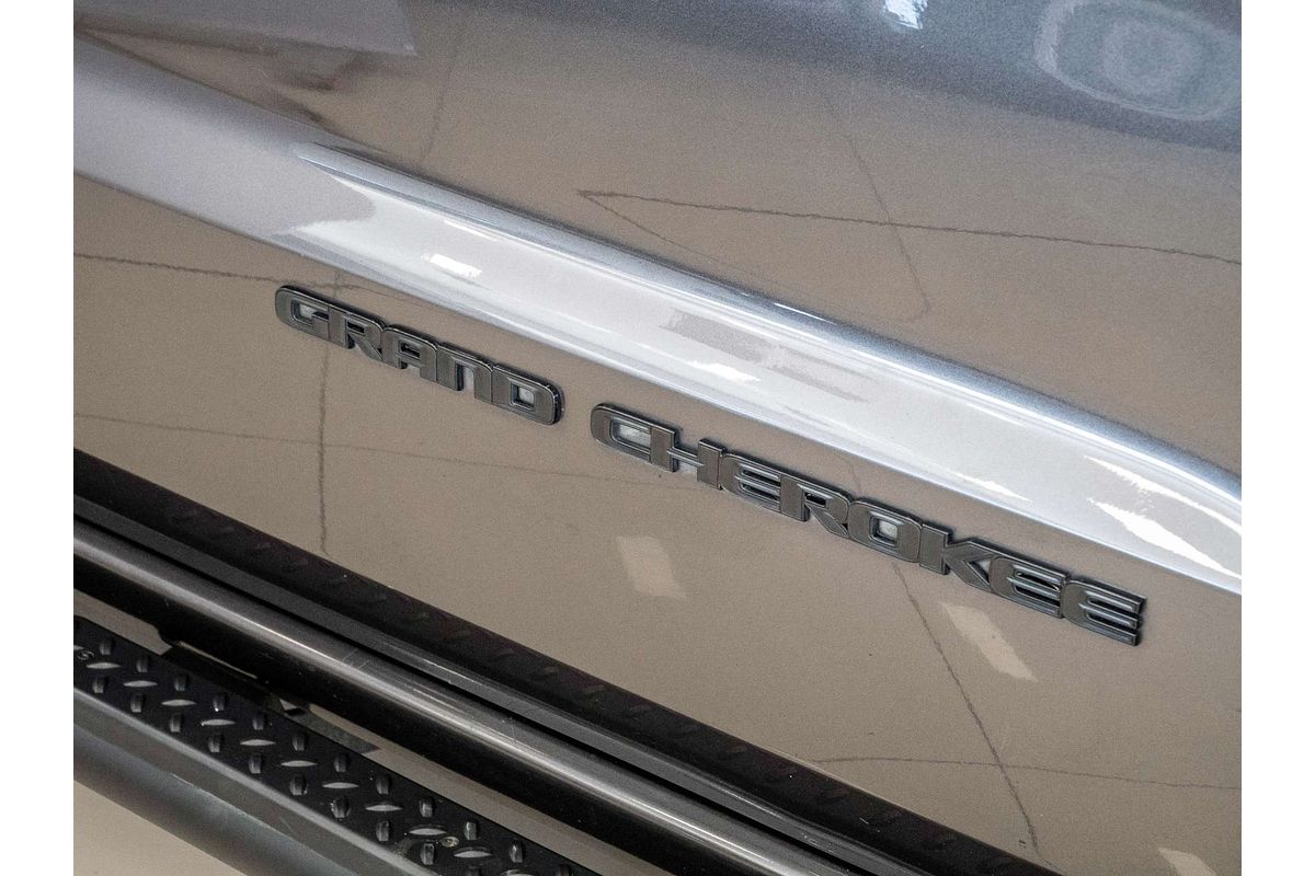 2021 Jeep Grand Cherokee Night Eagle WK