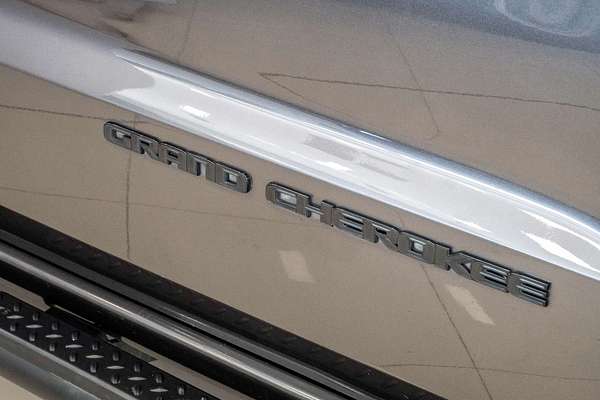 2021 Jeep Grand Cherokee Night Eagle WK