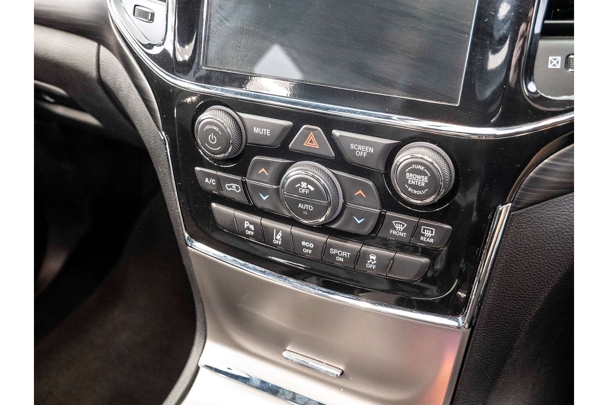 2021 Jeep Grand Cherokee Night Eagle WK