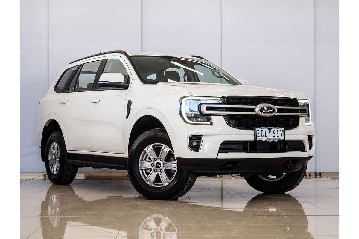 2025 Ford Everest Ambiente 2.0L