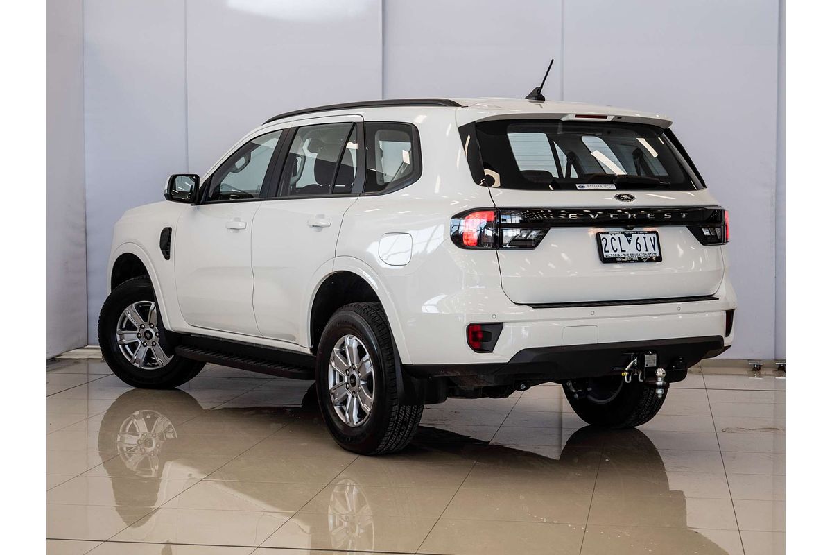 2025 Ford Everest Ambiente 2.0L