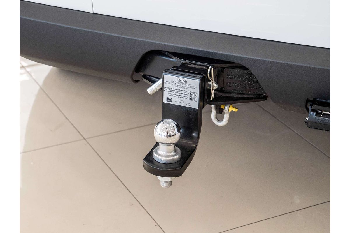 2025 Ford Everest Ambiente 2.0L