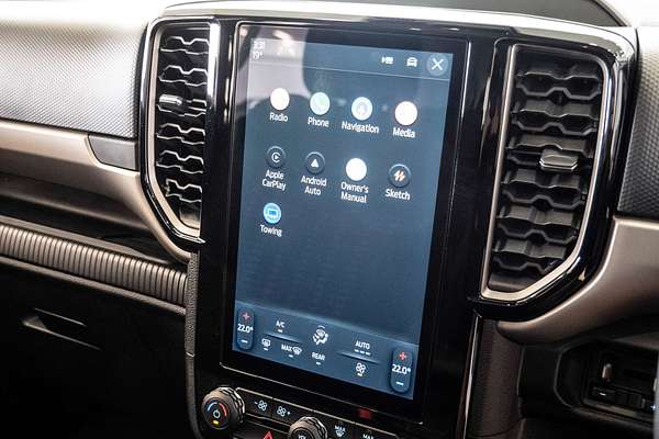 2025 Ford Everest Ambiente 2.0L