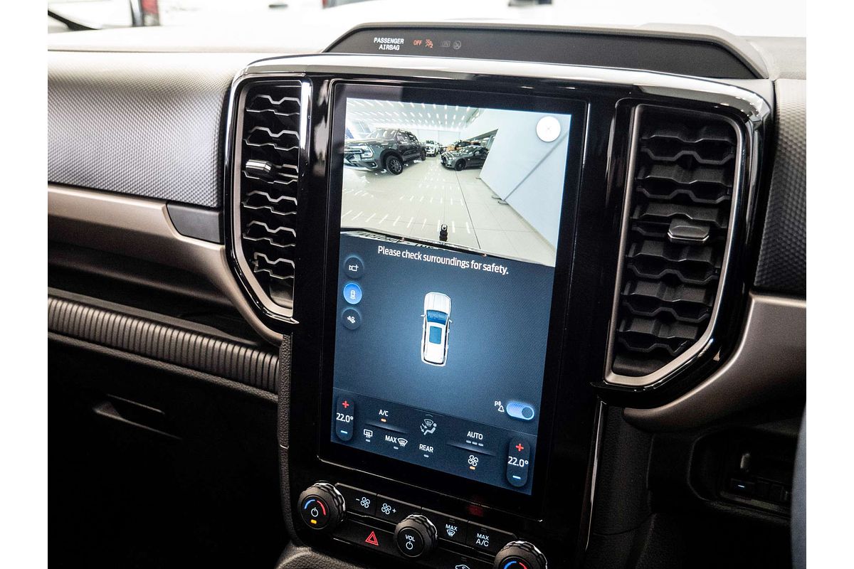 2025 Ford Everest Ambiente 2.0L