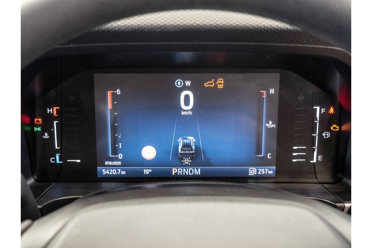 2025 Ford Everest Ambiente 2.0L