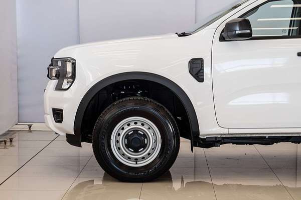 2025 Ford Ranger XL 4X4 2.0L