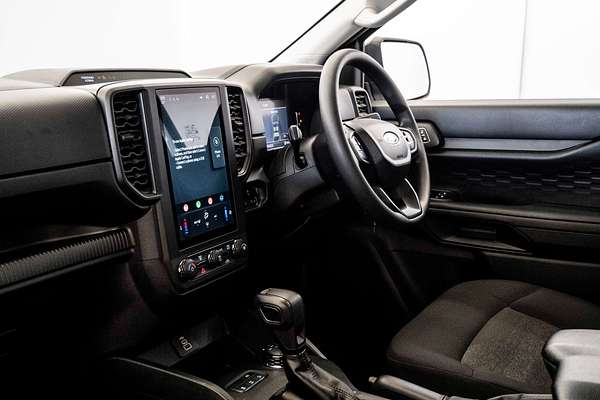 2025 Ford Ranger XL 4X4 2.0L