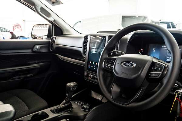 2025 Ford Ranger XL 4X4 2.0L