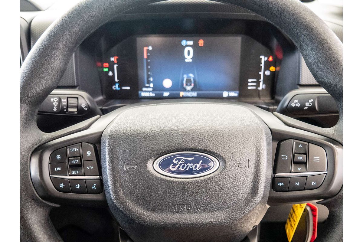 2025 Ford Ranger XL 4X4 2.0L