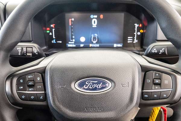 2025 Ford Ranger XL 4X4 2.0L