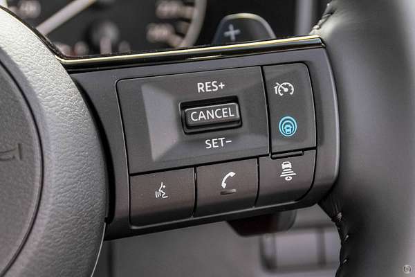 2025 Nissan X-TRAIL ST-L T33