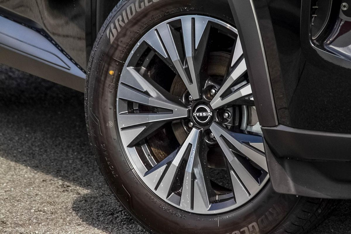 2025 Nissan X-TRAIL ST-L T33