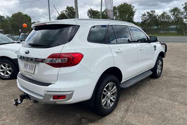 2016 Ford Everest Trend UA