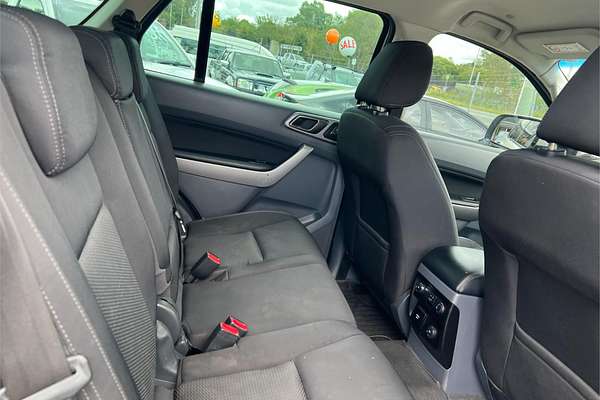 2016 Ford Everest Trend UA