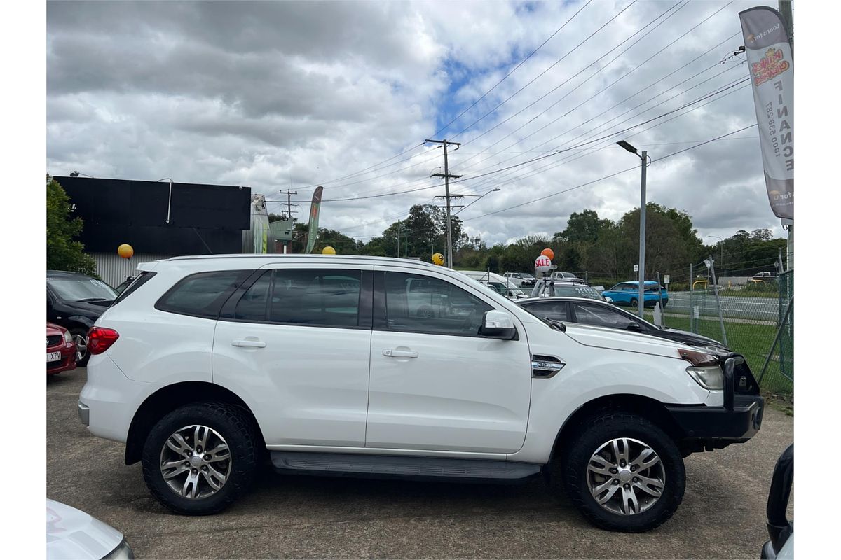 2016 Ford Everest Trend UA