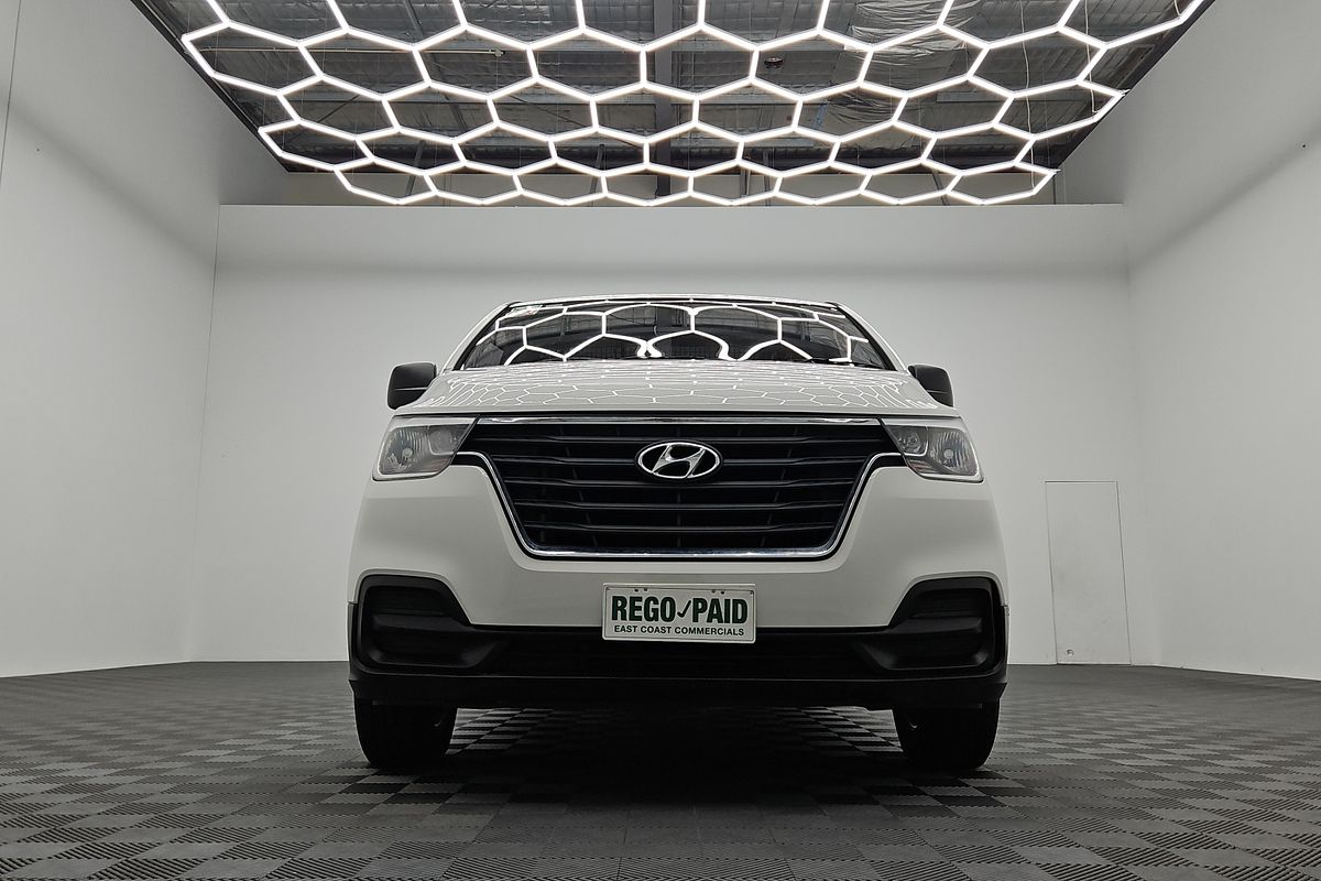 2020 Hyundai iLoad  TQ4