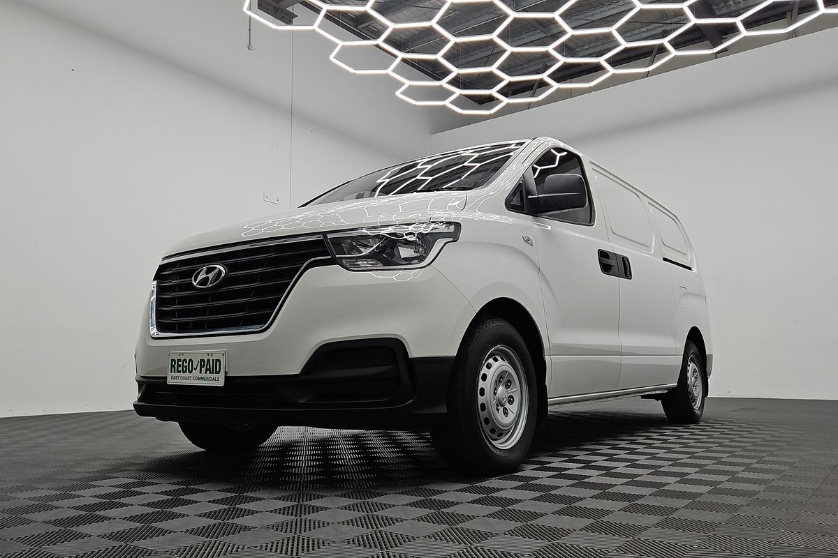 2020 Hyundai iLoad  TQ4