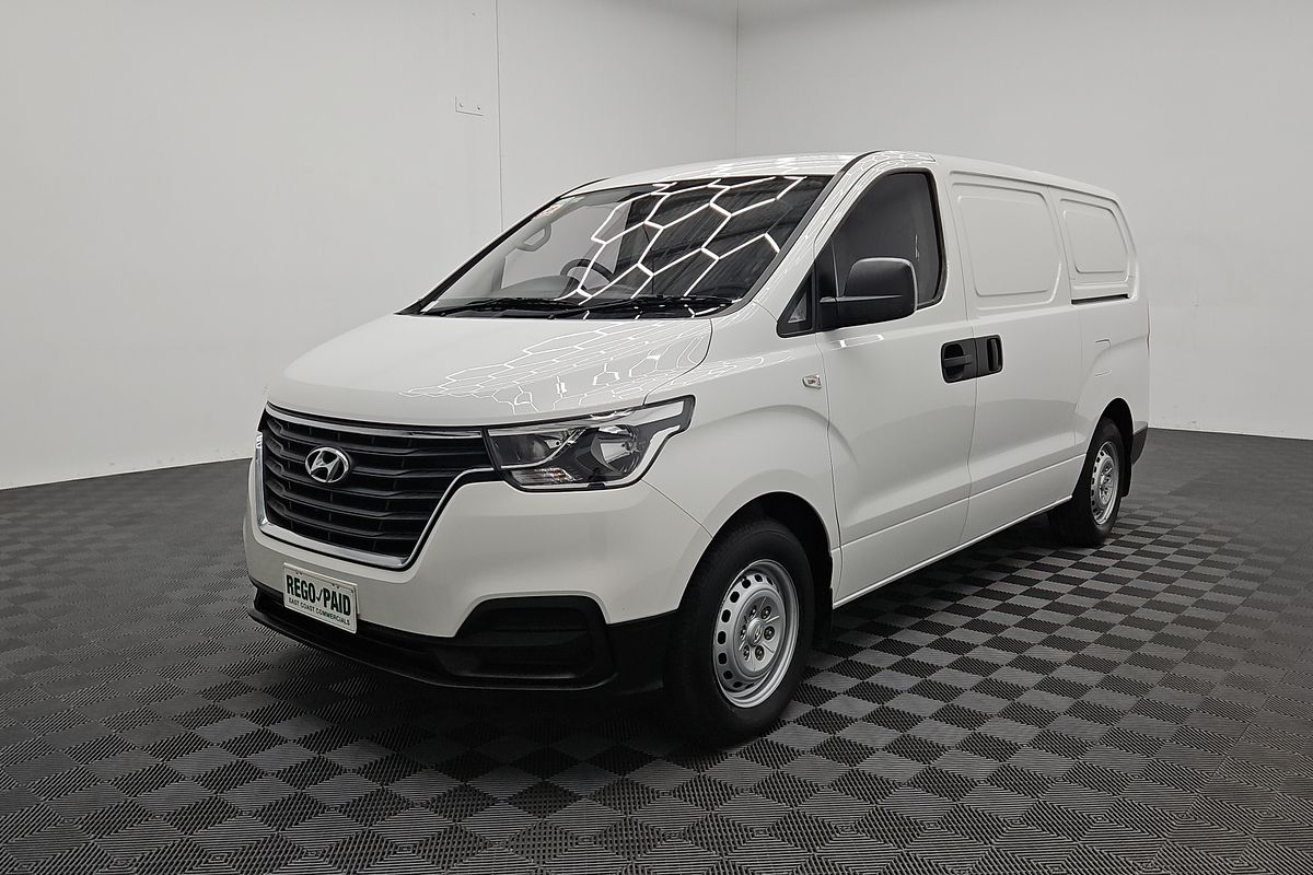 2020 Hyundai iLoad  TQ4