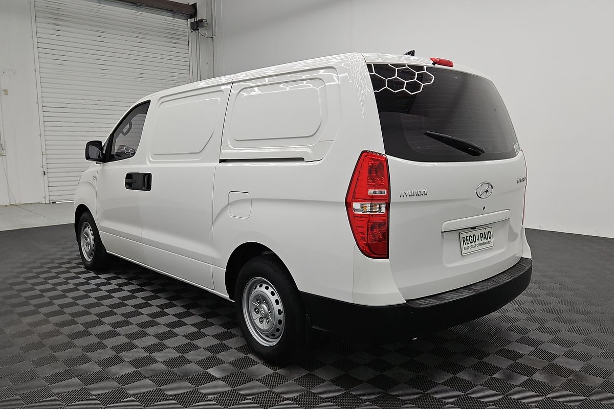 2020 Hyundai iLoad  TQ4