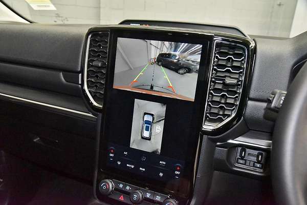 2025 Ford Everest Trend 2.0L