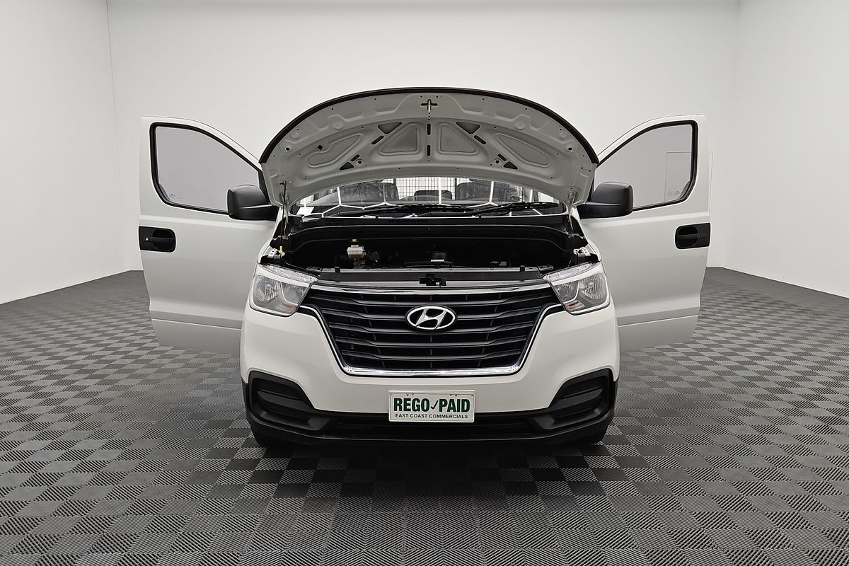 2020 Hyundai iLoad  TQ4