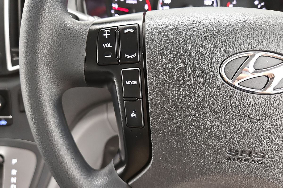 2020 Hyundai iLoad  TQ4