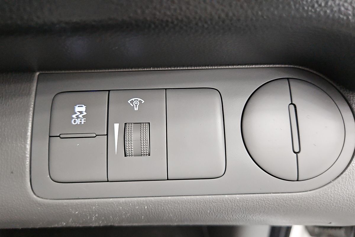 2020 Hyundai iLoad  TQ4