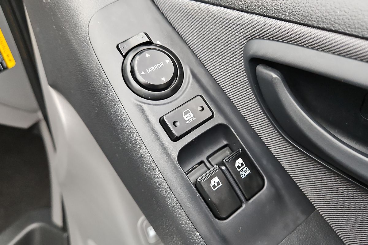 2020 Hyundai iLoad  TQ4