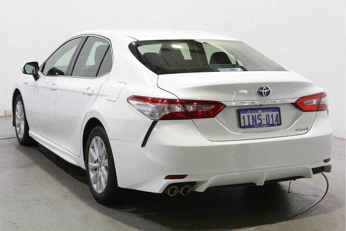 2020 Toyota Camry Ascent Sport AXVH70R