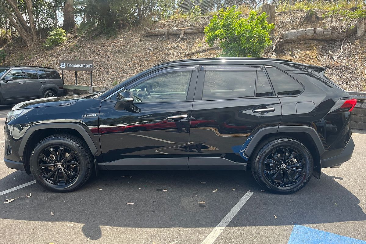 2022 Toyota RAV4 Cruiser AXAH54R