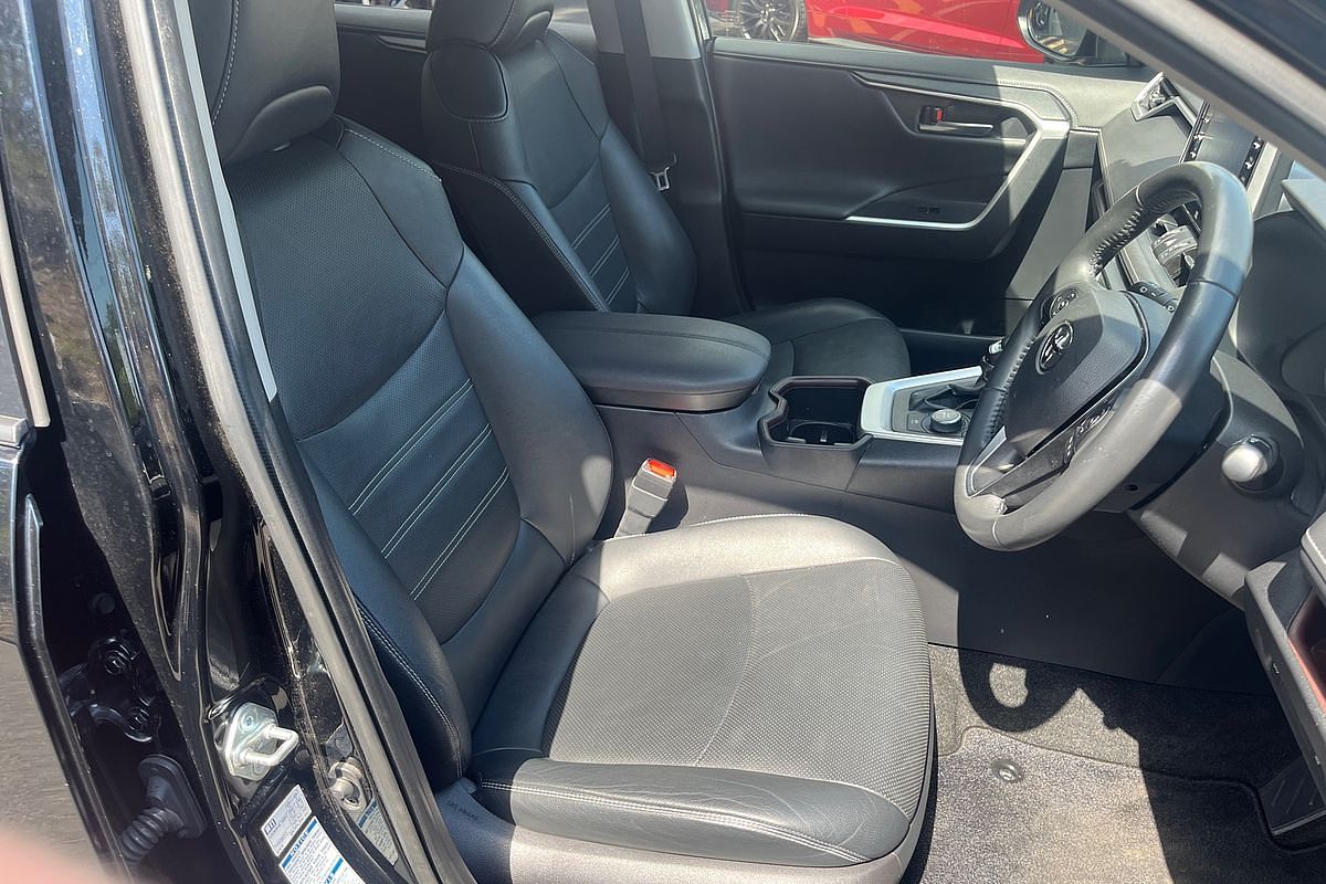 2022 Toyota RAV4 Cruiser AXAH54R