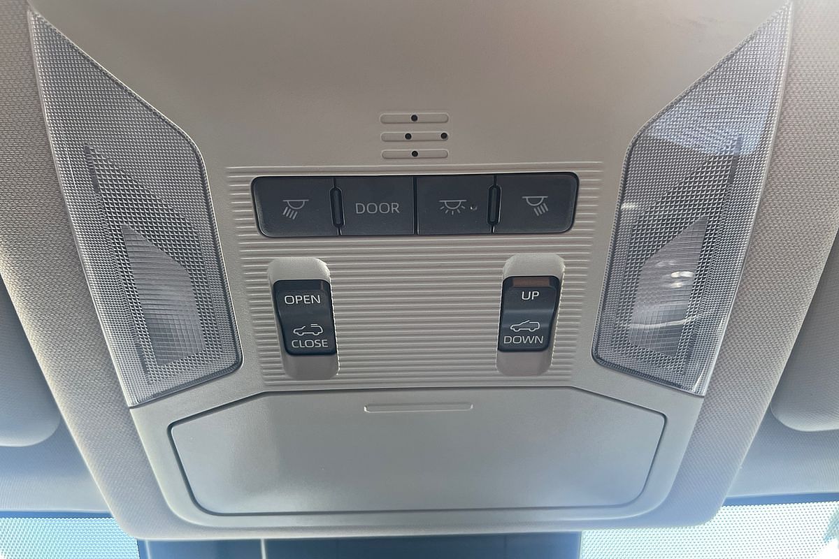 2022 Toyota RAV4 Cruiser AXAH54R