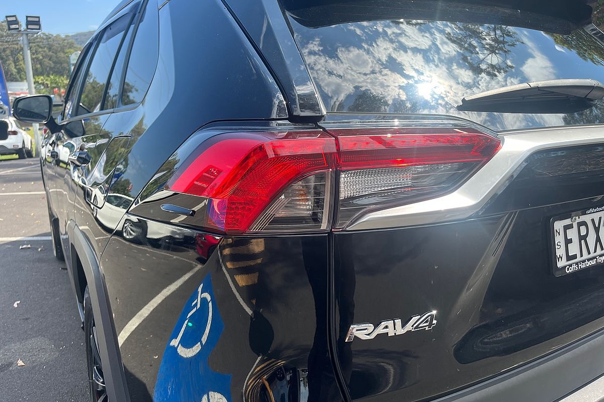 2022 Toyota RAV4 Cruiser AXAH54R