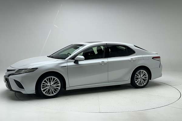 2018 Toyota Camry SL AXVH71R