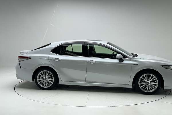 2018 Toyota Camry SL AXVH71R