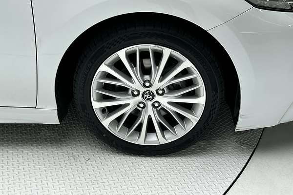 2018 Toyota Camry SL AXVH71R