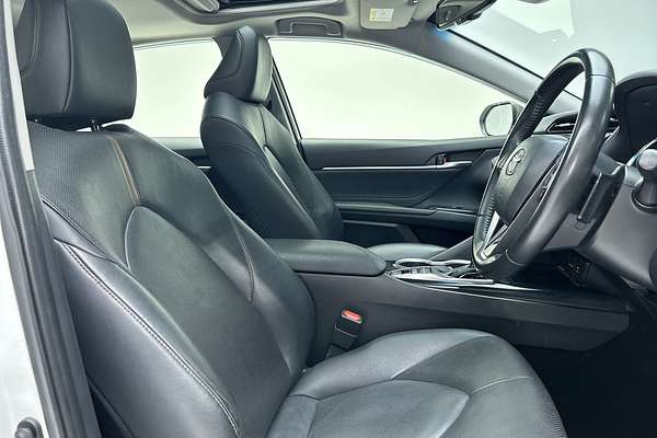 2018 Toyota Camry SL AXVH71R